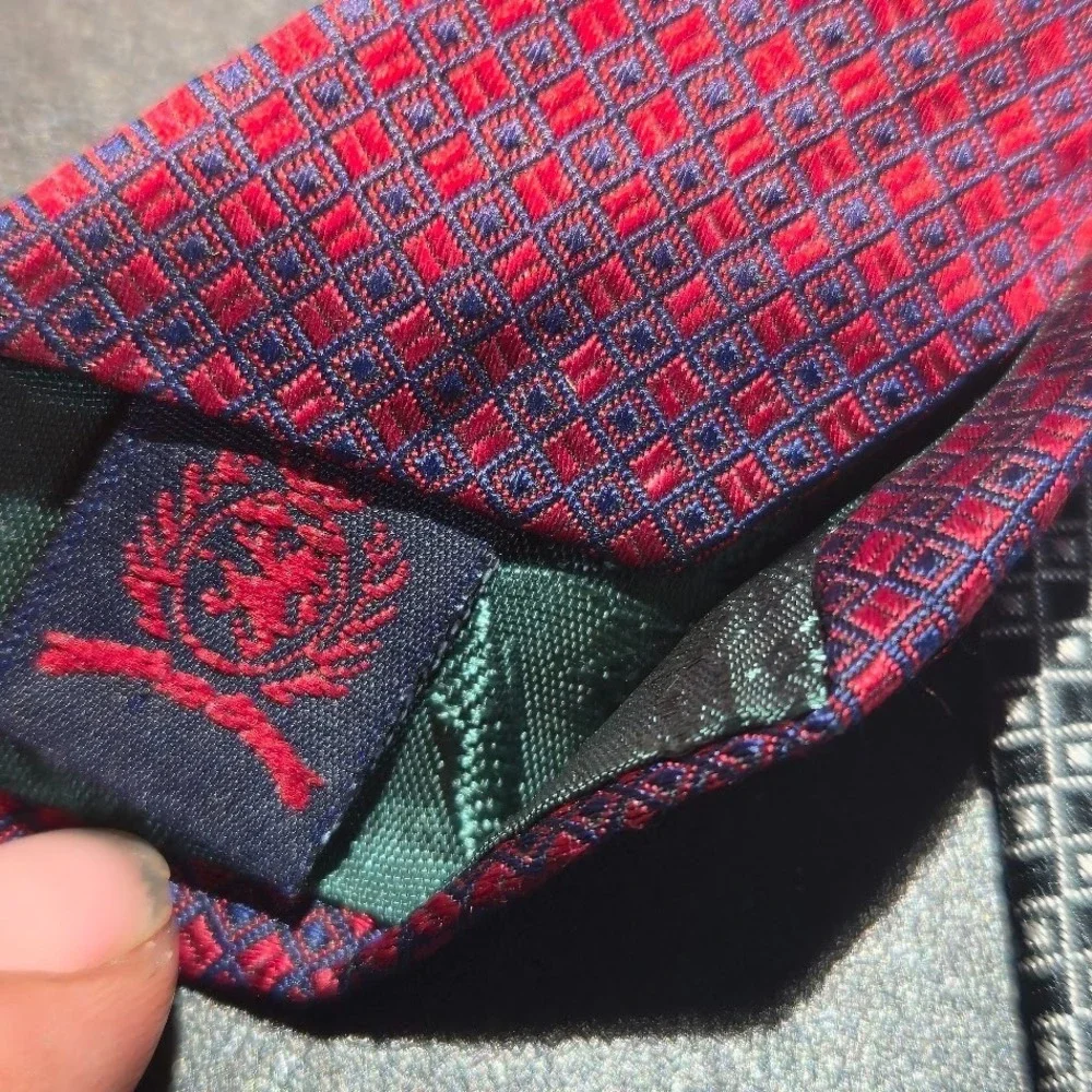 Tommy Hilfiger Brown Geometric Patterned 100% Silk Tie made in USA